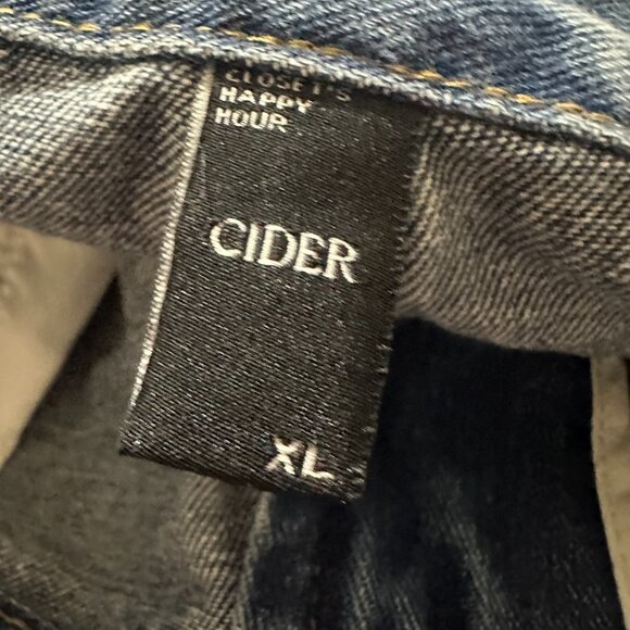 Cider Denim high Rise Straight Leg Jeans Size XL 32 x 30 US  10 distressed NEW - Picture 4 of 4